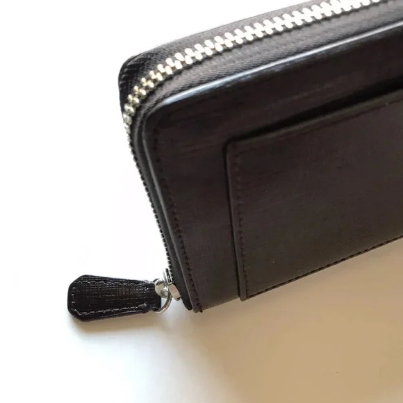COACH 👛 DARCY PATENT LEATHER ACCORDION ZIP WALLET - Picture 10 of 16